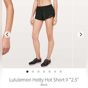 Lululemon Hotty Hot Shorts II 2.5”